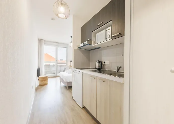 Apartment 3 Le Loki - Tramway - Wifi - Balcon Clermont-Ferrand