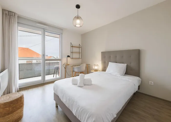 Apartment 3 Le Loki - Tramway - Wifi - Balcon Clermont-Ferrand